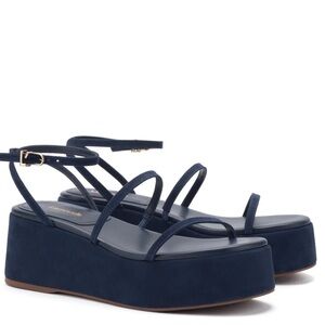 Gio Flatform Sandal In Navy Suede
